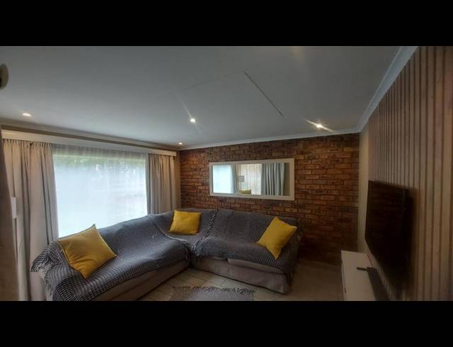 3 BEDROOM HOUSE FOR SALE IN SUNWARD PARK